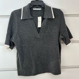 NWT Abercrombie & Fitch Notch Neck Sweater Tee